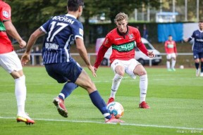 爱游戏APP-赛地聚焦：荷甲赛前热度飙升，阿贾克斯手感冰凉，媒体盛赞，轮换策略成焦点的简单介绍